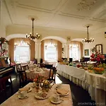 Austria Classic Wolfinger - Hauptplatz Hotel 3*