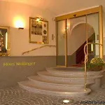 Austria Classic Wolfinger - Hauptplatz 3*