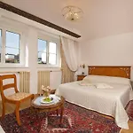 Austria Classic Wolfinger - Hauptplatz 3*