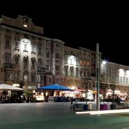 Austria Classic Wolfinger - Hauptplatz