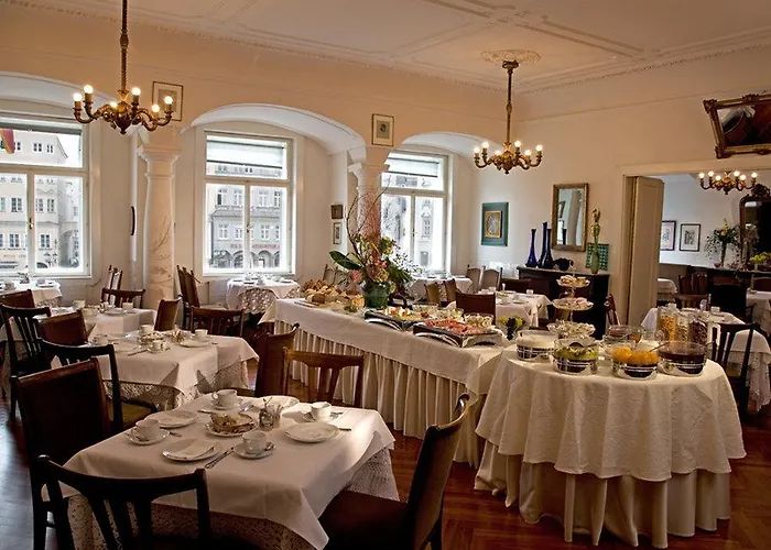 Hotel Austria Classic Wolfinger - Hauptplatz