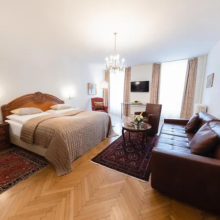 Austria Classic Wolfinger - Hauptplatz 호텔