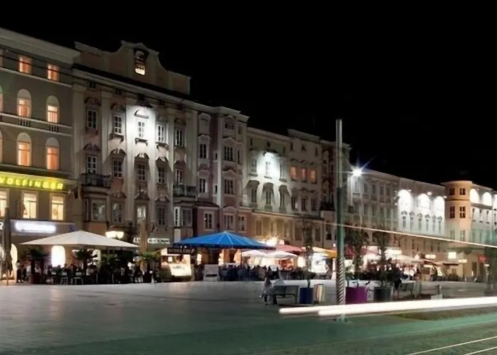 Austria Classic Wolfinger - Hauptplatz